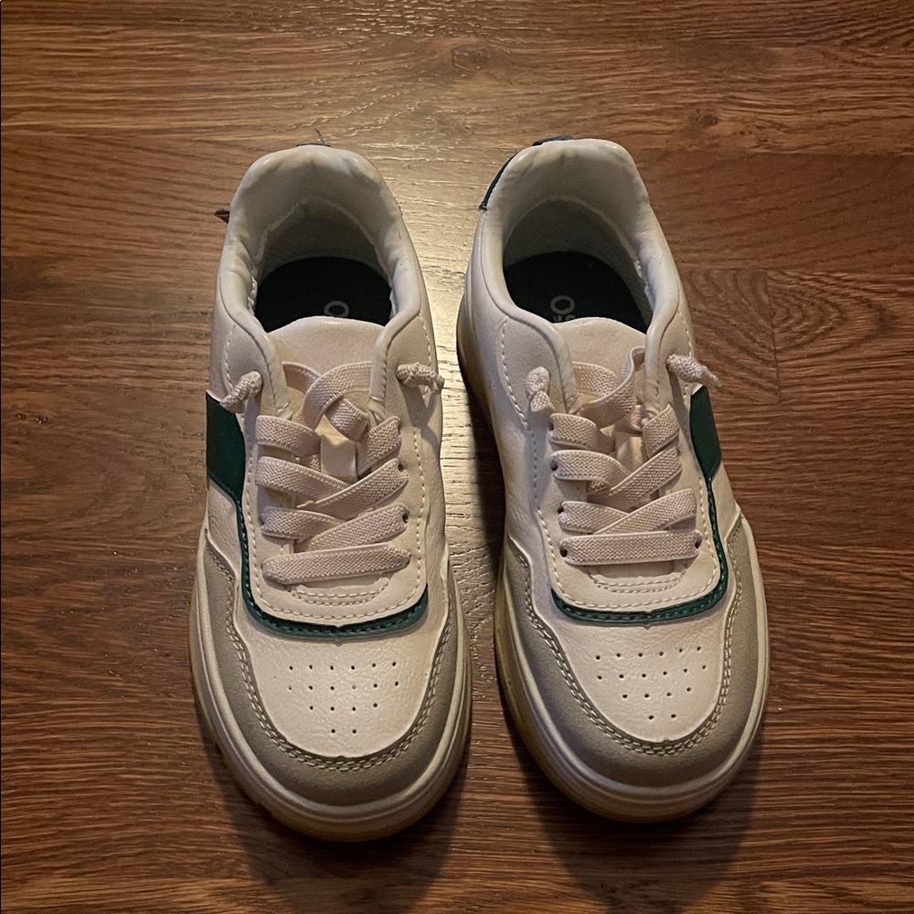 OshKosh B'gosh Kids Sneakers - White and Green